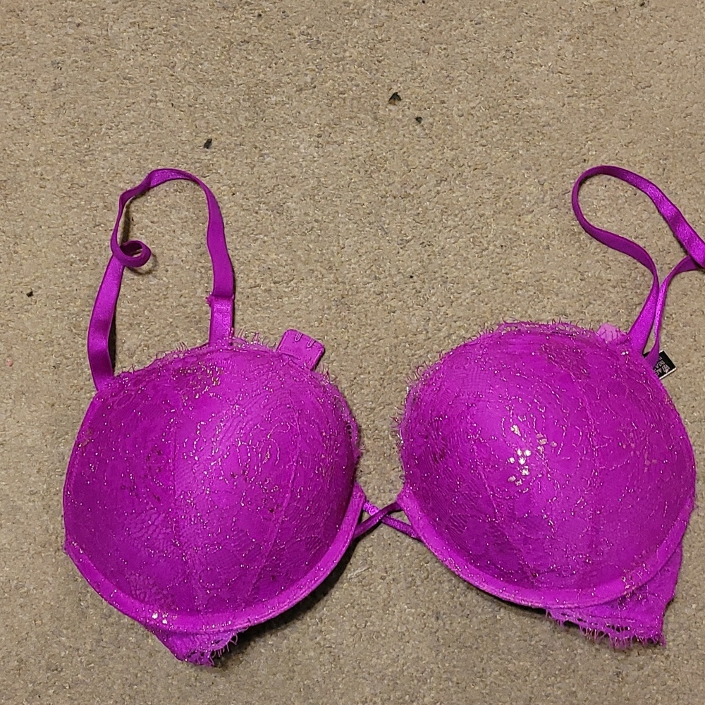 Victoria secret bombshell push-up bra